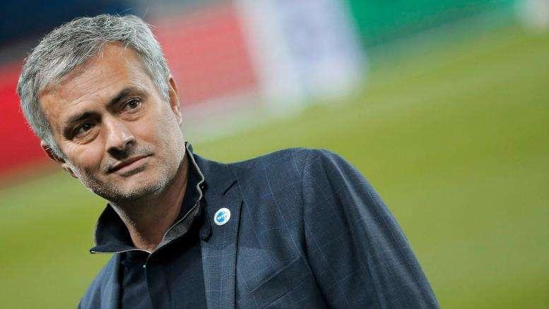 Daily Mirror: Mourinho, candidato para suplir a Hodgson al mando de Inglaterra