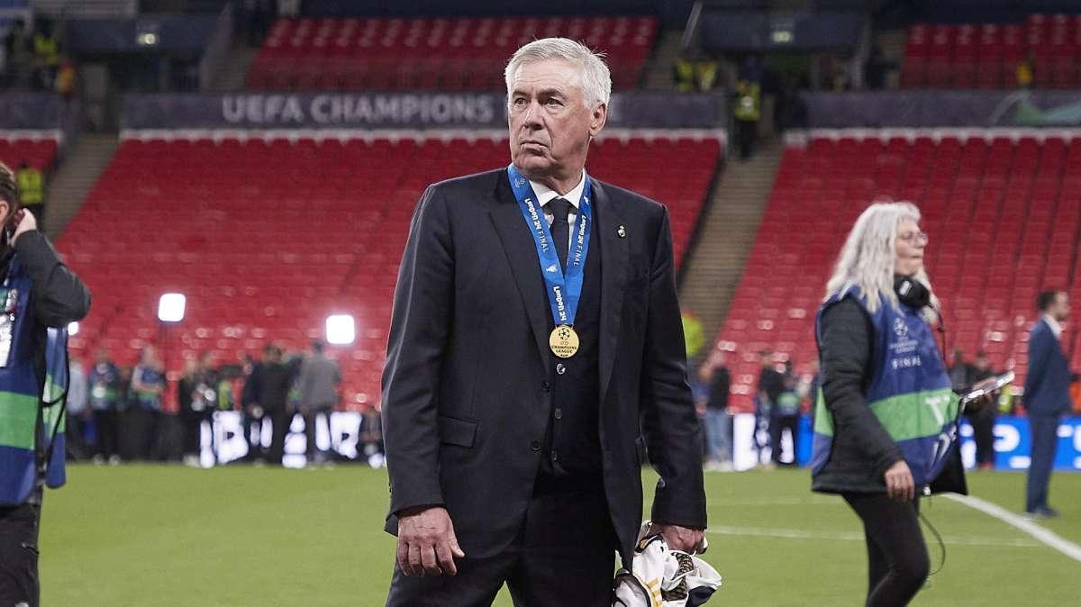 El clásico divide al Real Madrid y al Barça: entre la exigencia y los fuegos artificiales