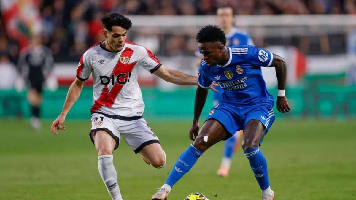Mercado de fichajes | Ojo al futuro de Vinicius en el Real Madrid, rivales por Nico Paz...