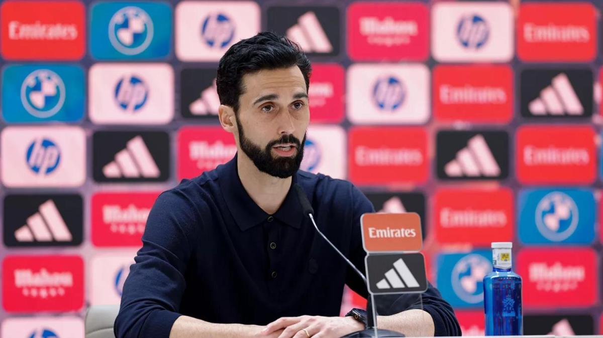 Álvaro Arbeloa, en rueda de prensa: "No existirá un jugador más grande que el club. Mbappé..."