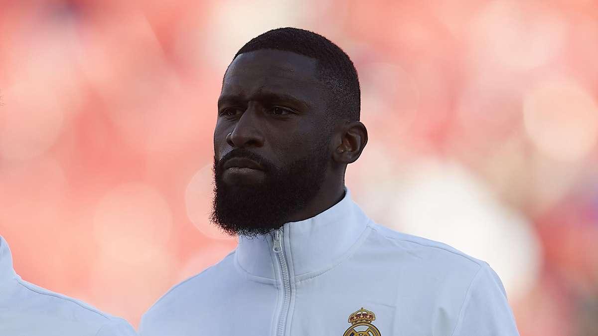 Antonio Rüdiger es la novedad en una lista con siete bajas de peso