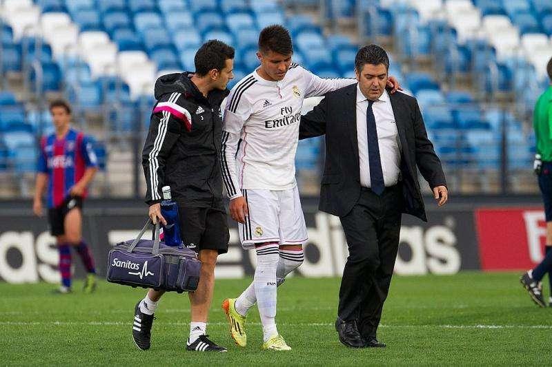 Deportivo Fabril 4-3 Real Madrid Castilla: "Una empanada inexplicable le cuesta el liderato al filial"