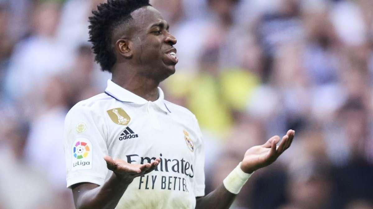 Un amigo de Vinicius denuncia un nuevo episodio racista en Cornellá