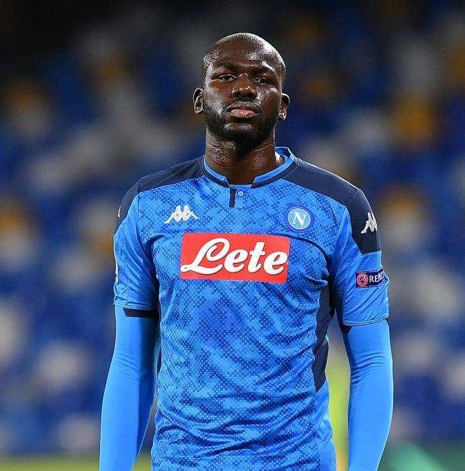 Fichajes Real Madrid, Koulibaly seguirá en el Napoli si no llega una buena oferta