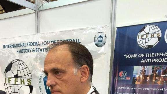 La Federación francesa advierte a Larrea y pide que frene a Tebas o le denunciará