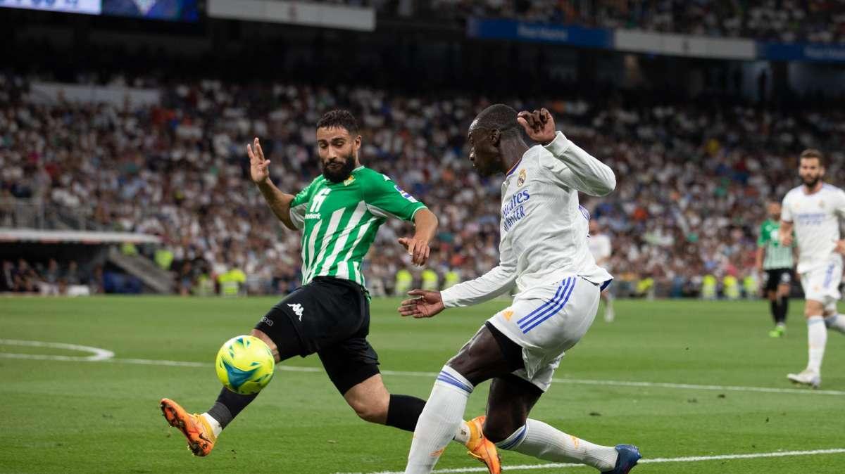 Mercado de fichajes en directo | Lío con Fekir, el United se refuerza...