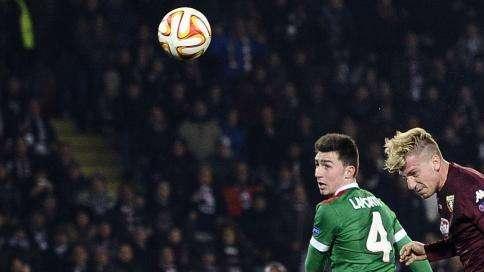 Laporte, la alternativa a la salida de Varane