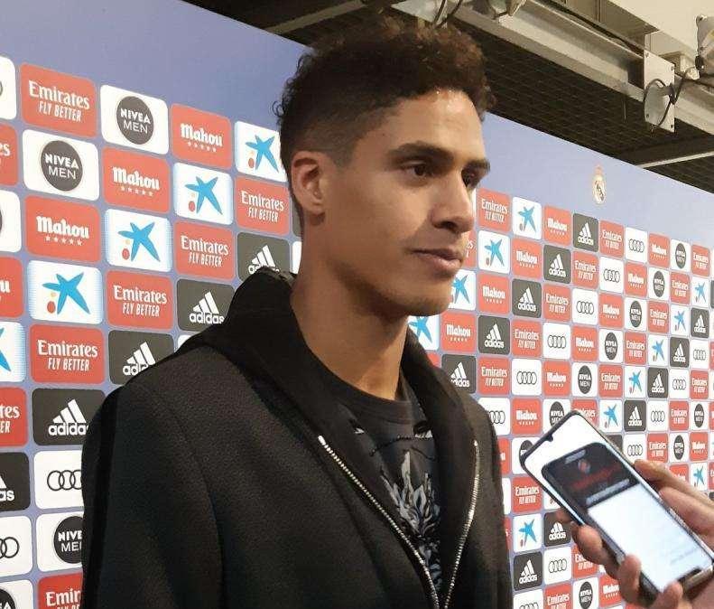 Varane: "No me gusta el VAR porque ha cambiado todo. Zidane nos ha dicho que fuéramos a por el partido"