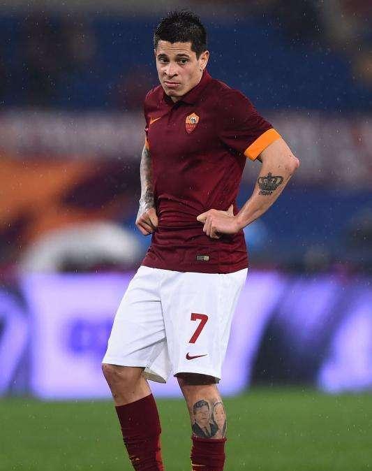 Gustavo Mascardi: "Hay dos equipos ingleses interesados en Iturbe"