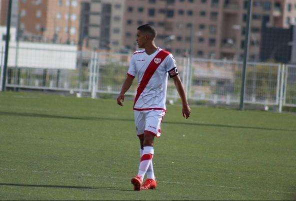 EXCLUSIVA BD - Rayo Vallecano, Manrique: "Vamos a Valdebebas sin ningún miedo. Si el Madrid me llamara..."