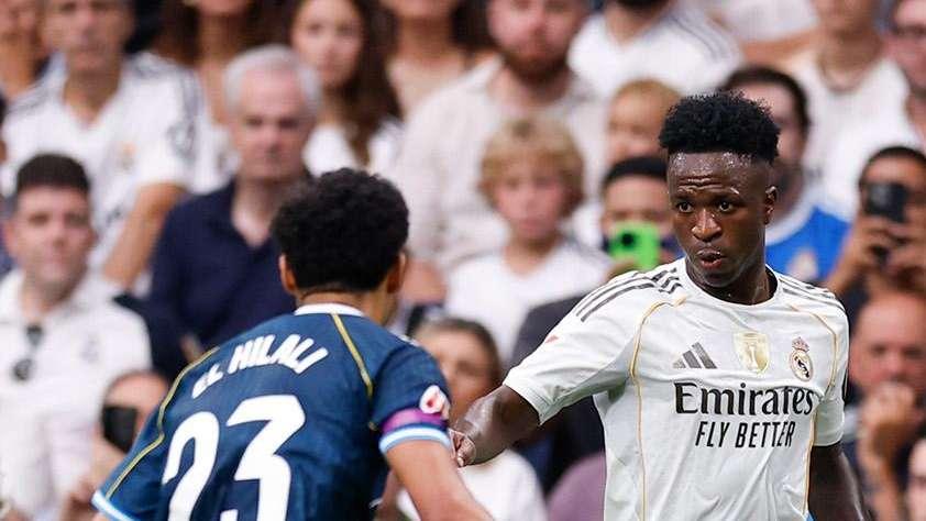 Lío en el Bernabéu: el cabreo de Vinicius al ser sustituido en el Real Madrid - Espanyol