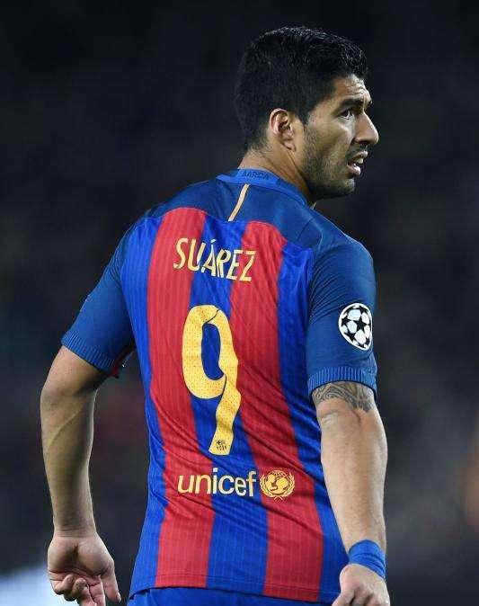 El Barcelona acecha la portería blanca y Suárez falla la ocasión más clara hasta el momento
