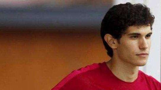 Vallejo analiza su estreno:  "Vestir la camiseta del Real Madrid es una mezcla de orgullo y de responsabilidad"