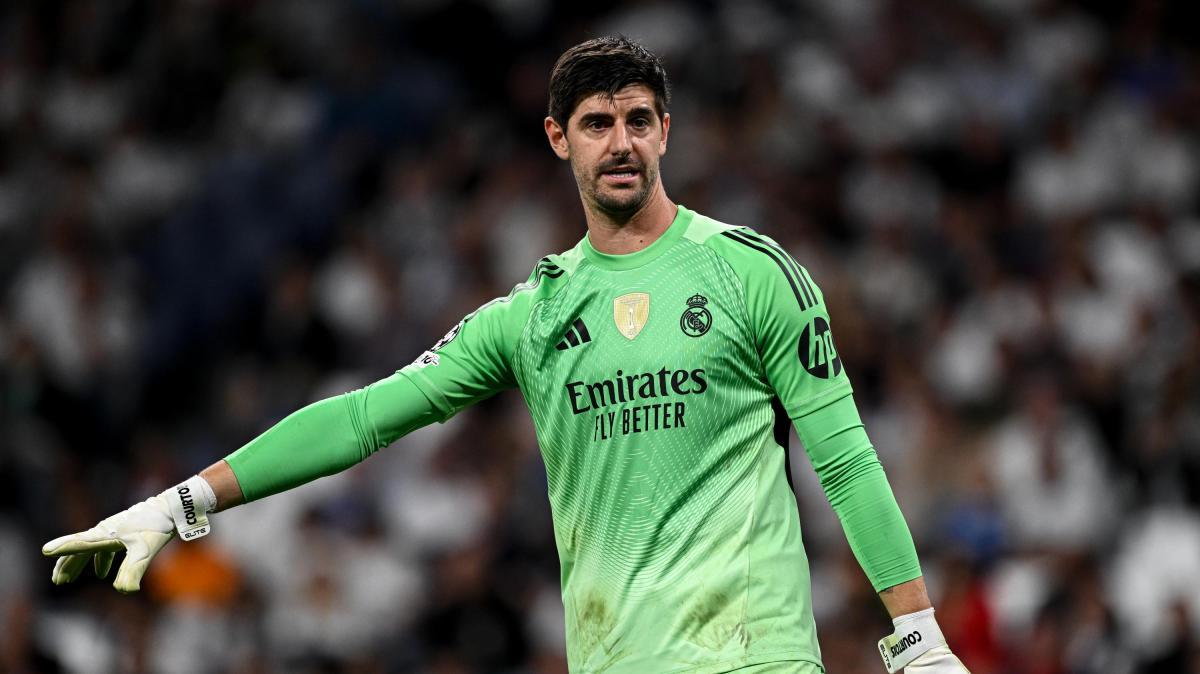 Bomba inminente con el futuro de Courtois: Arbeloa lo tendría muy claro