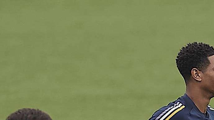 Bellingham ofrece el Golden Boy en un entrenamiento con sorpresa