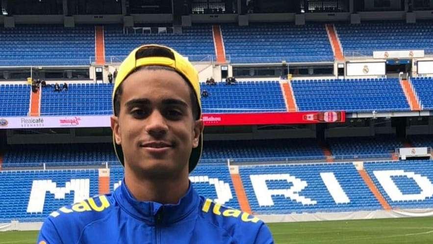 Kolsberger a BD: "Creo que Reinier seguirá un año más en el Dortmund"