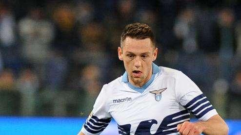 De Telegraaf: Vrij, el recambio de Van Gaal por si Ramos falla