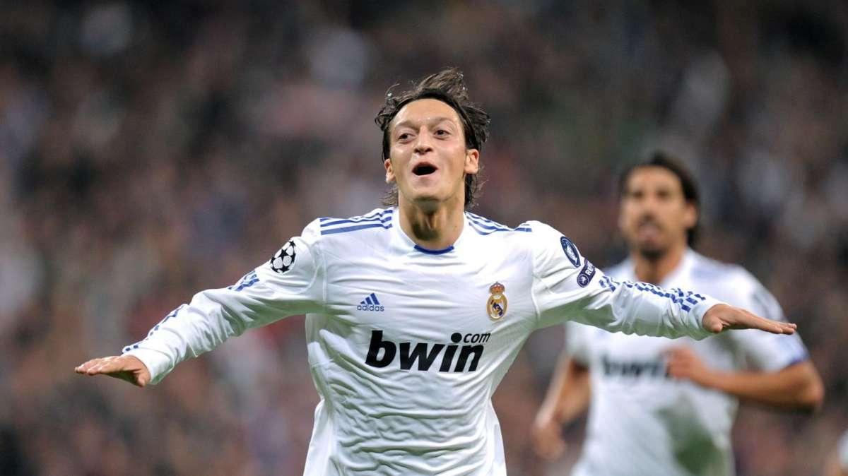 Hay que fichar al favorito de Özil