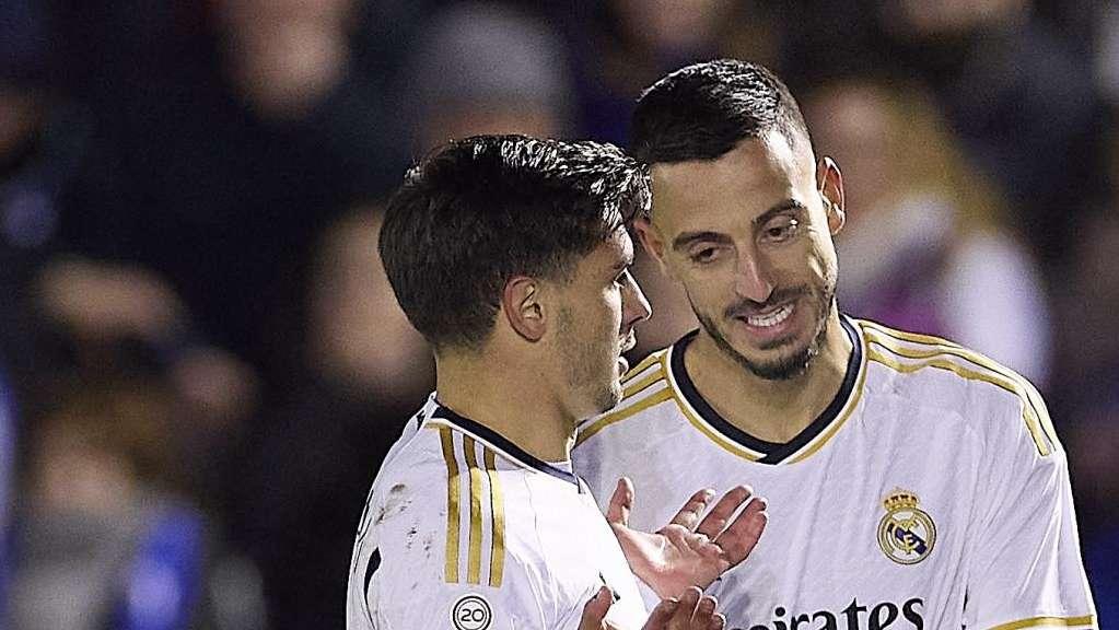 Brahim explica su gol en el derbi y elogia a Joselu: "Es un jugador increíble"