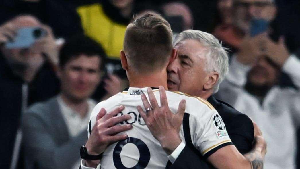 Ancelotti: "¿Kroos? Si en otoño cambia de postura..."