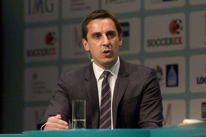 Neville: "Cristiano en Madrid no ha tenido la regularidad de rendimiento que le vimos en Old Trafford. No contribuye..."
