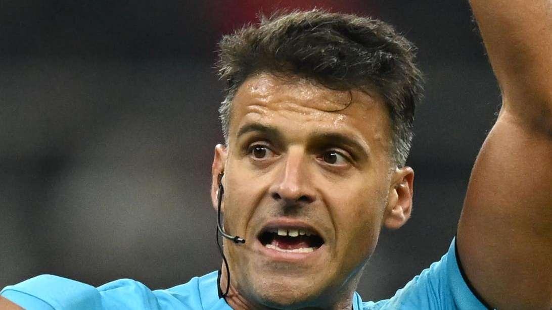 El arbitraje volvió a ser protagonista: Gil Manzano la lía en el Bernabéu