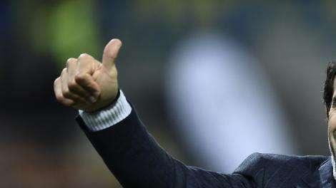 Figo: "No sé que pudieron ver el árbitro y el asistente para expulsar a Cristiano"