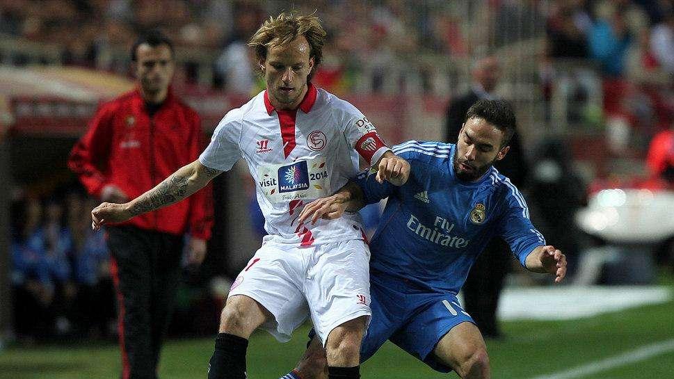 Rakitic, a un paso de renovar con el Sevilla