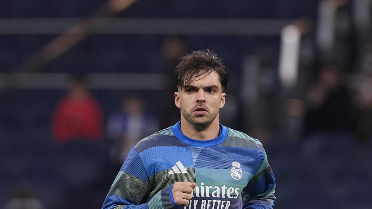 Asencio tuvo ofertas de la Premier League para irse este verano