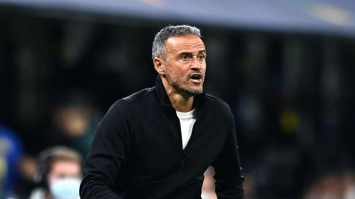Luis Enrique deja clara su postura y reta al PSG por Mbappé