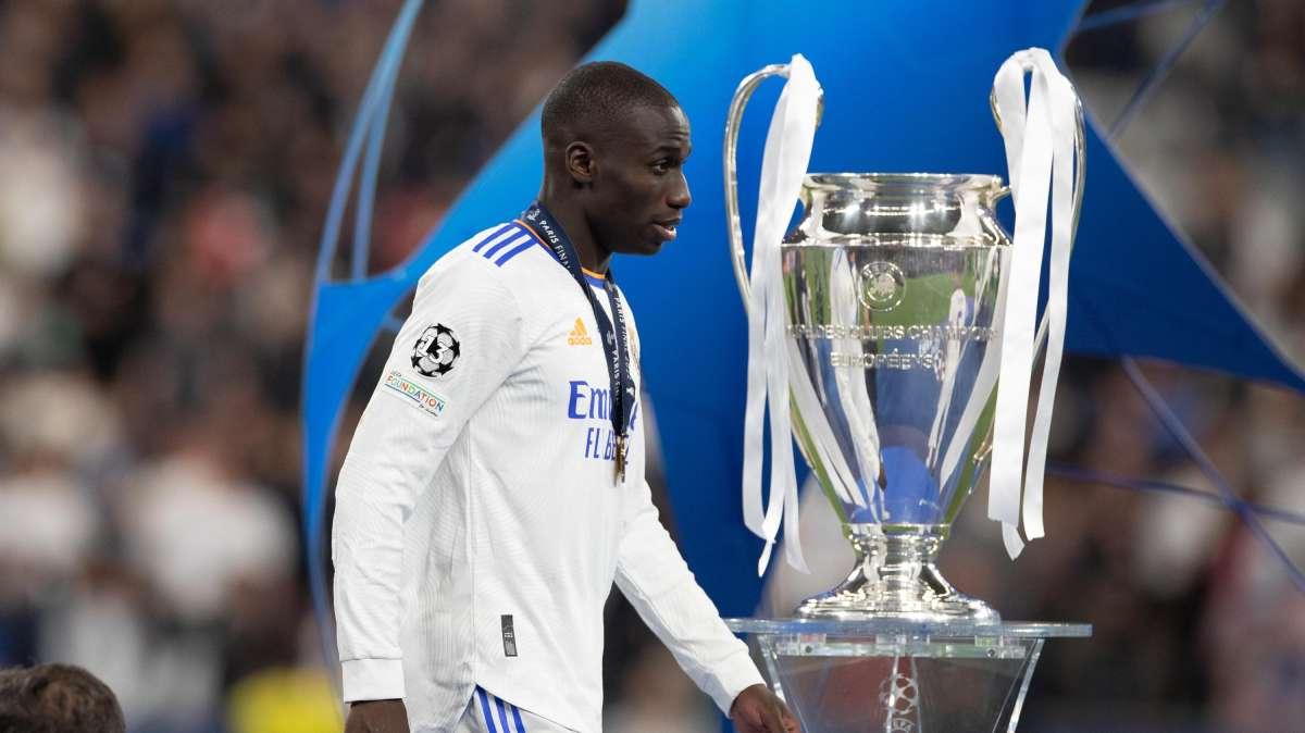 El Real Madrid pone su ojo en el posible sustituto de Mendy