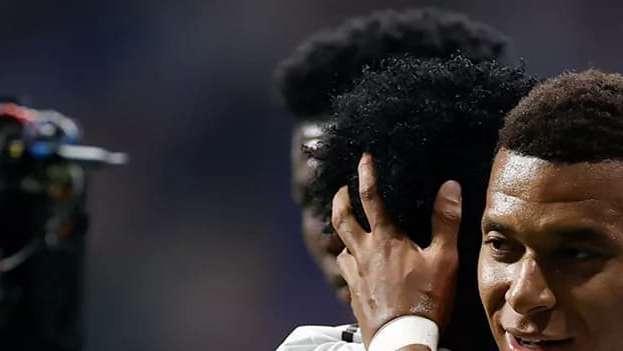 Mbappé cuaja otro partidazo con un doblete: lanzado a por el Pichichi
