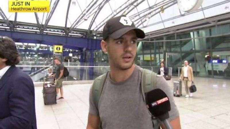 FOTO - Morata ya está en Londres: "El Chelsea es el mejor club. Conte..."