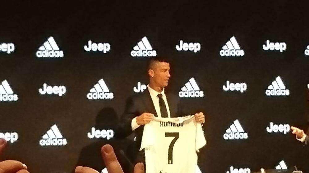 Un amigo de Vinícius bromea sobre la salida de CR7: "Se fue porque tenía miedo de ser suplente"
