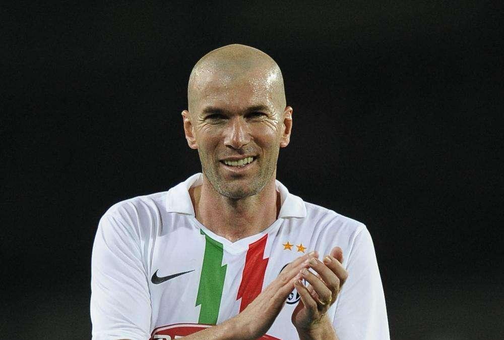 Zidane quiere a dos ayudantes del Madrid en el Girondins