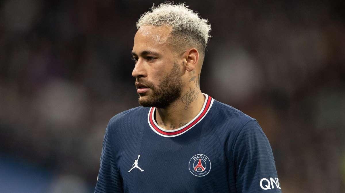 Neymar podría ser uno de los sacrificados en la renovación del PSG