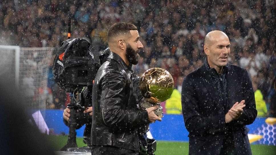 Benzema recuerda a Zidane: "No necesita ni hablar, su presencia..."