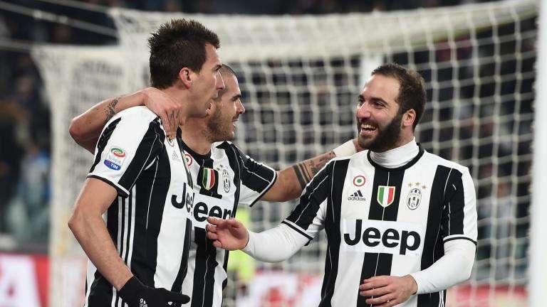 DESCANSO - Juventus 2-0 Mónaco: Mandzukic y Alves acercan a la Juve a Cardiff