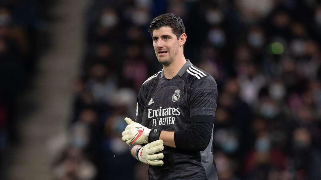 Roberto Martínez se rinde a Courtois: "Es el mejor del mundo"