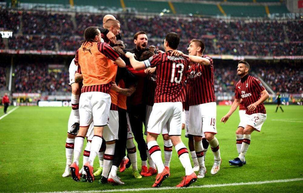 Sky Sport - El Milan viaja a Madrid para preguntar por cuatro madridistas