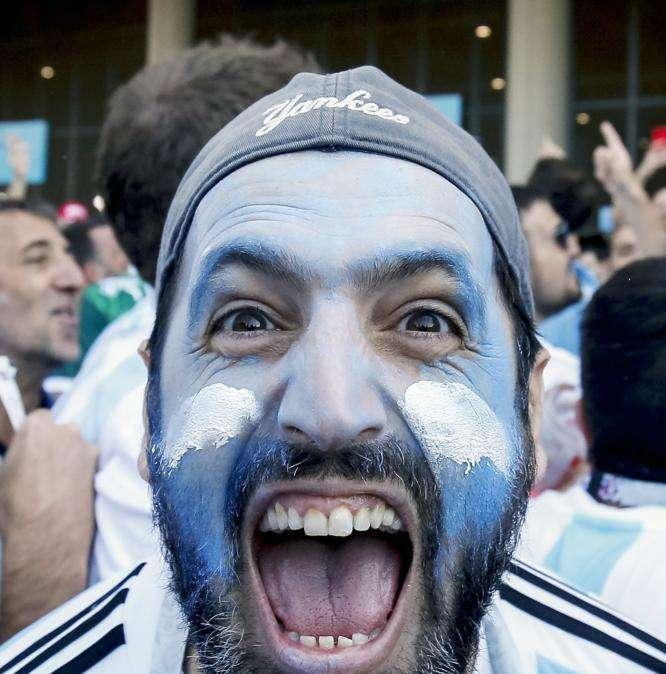 El Mono Burgos podría marcharse a Argentina