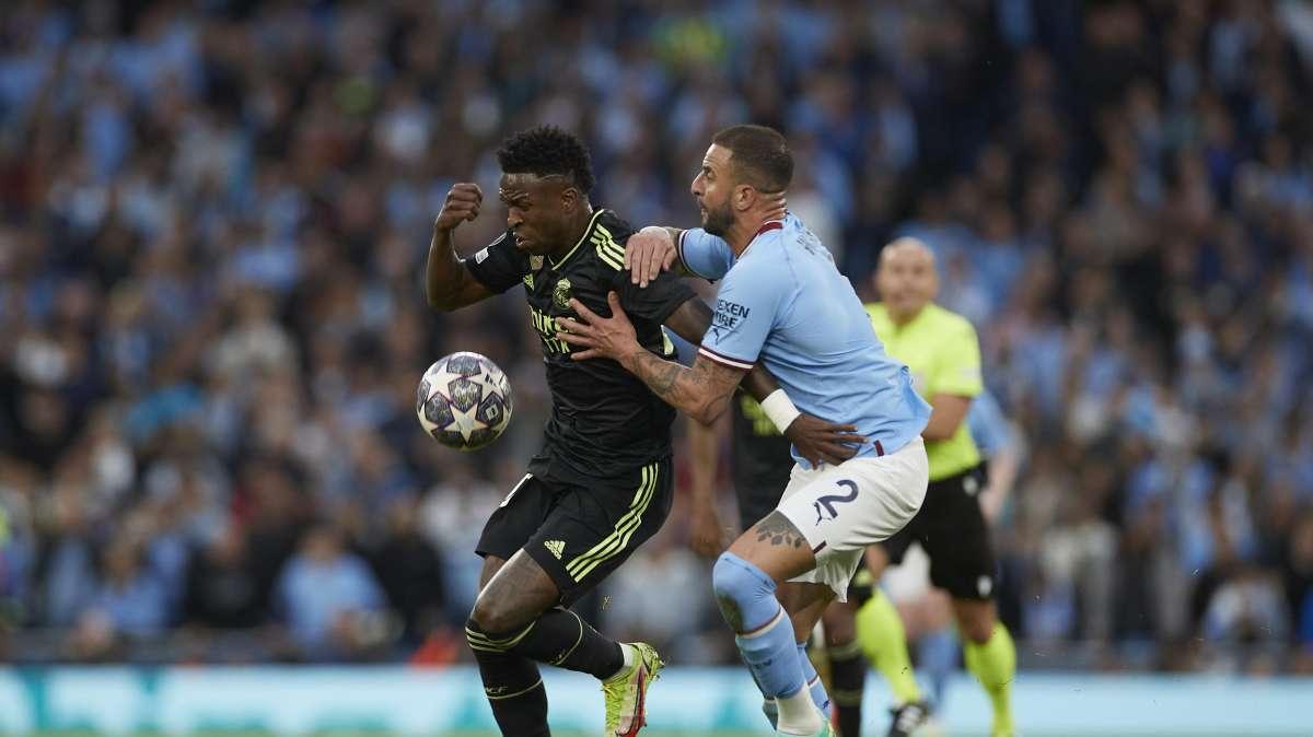 Walker y Aké son baja de forma oficial: Guardiola recupera a un tocado