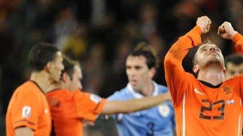El Ajax quiso a Van der Vaart en enero