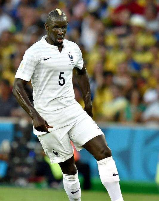 OFICIAL: Mamadou Sakho renueva con el Liverpool 
