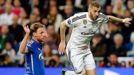 Julián Ávila, en COPE: "Benítez está buscando un nueve que no tenga nada que ver con Benzema"