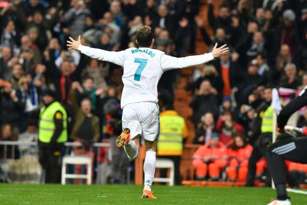 Santillana: "Cristiano es un rematador total. Con Quini, han sido los dos que mejor remataban"