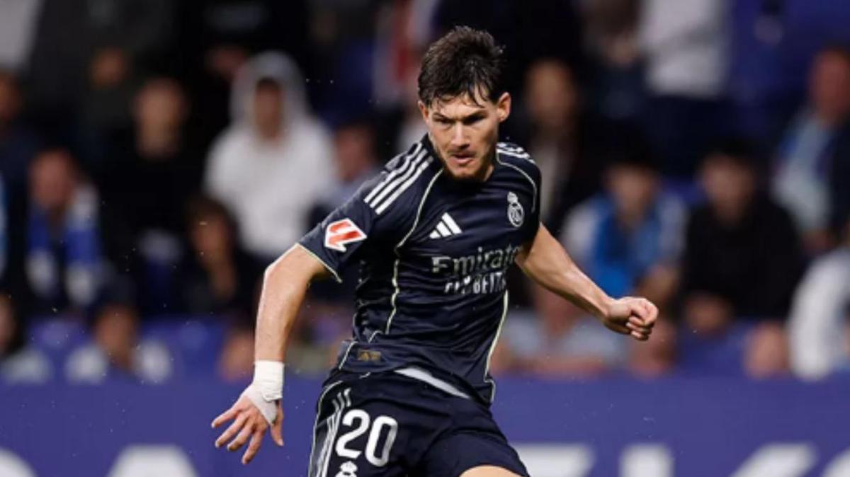 Disputa por Fran García: dos clubes interesados y primera oferta por 10 millones de euros
