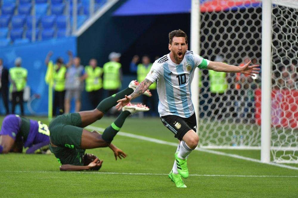 Luciano Spalletti alaba a Messi: "Va al doble de velocidad que los demás"