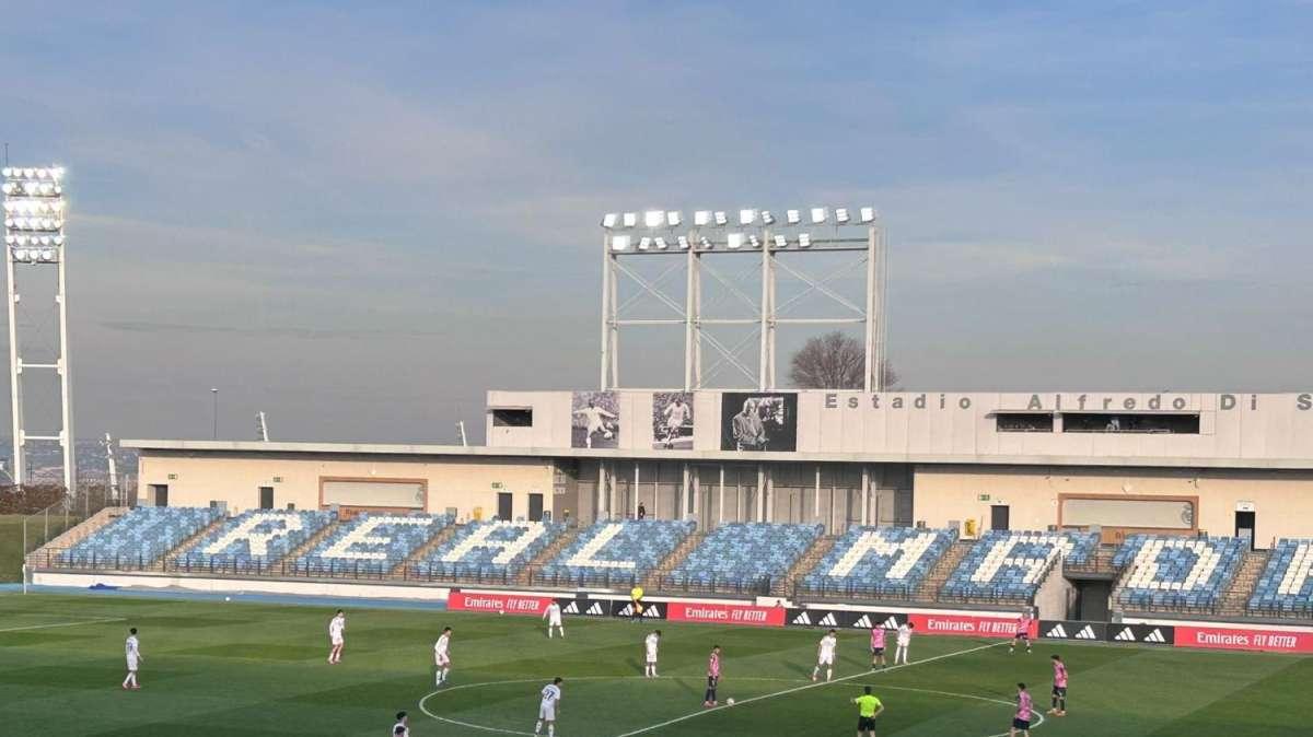Real Madrid Castilla 2-0 Sanluqueño: nueva victoria con goles de Gonzalo