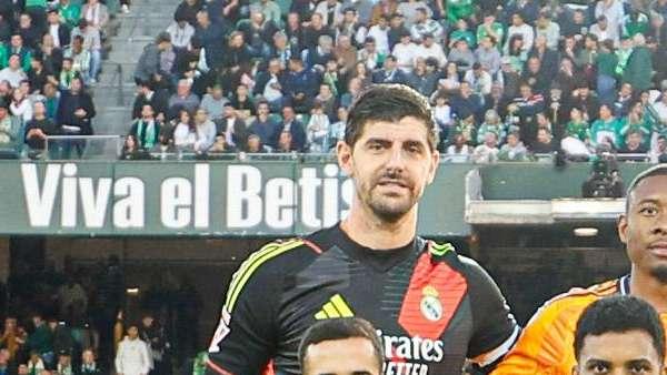 Titularidad, amarilla y cambio señalado para Alaba: así fue su partido